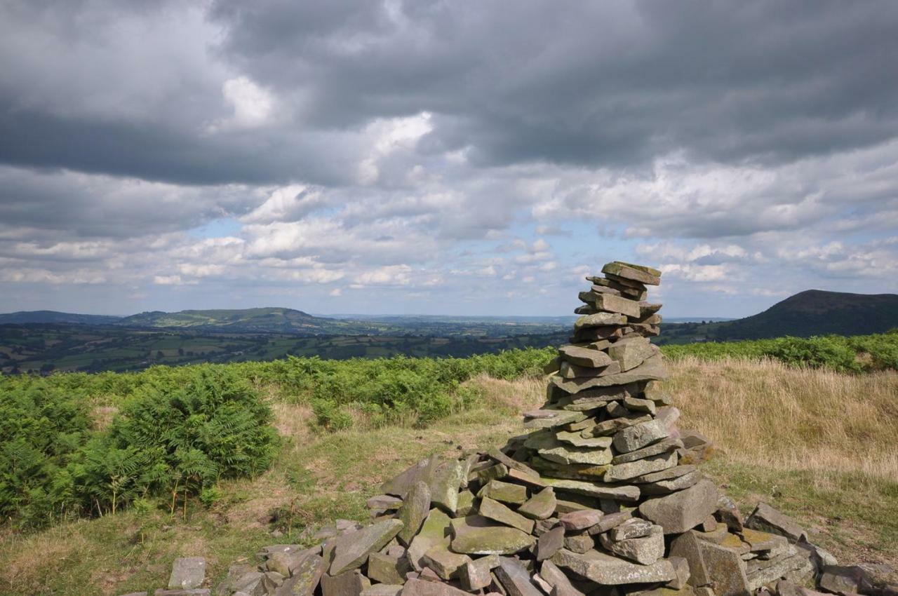 Black Mountains Barn Βίλα Abergavenny Εξωτερικό φωτογραφία